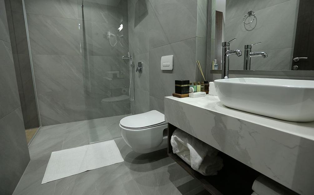 Astoria Luxury & Spa Gjilan Buitenkant foto