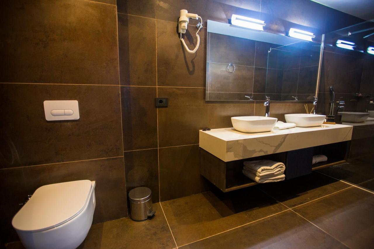 Astoria Luxury & Spa Gjilan Buitenkant foto